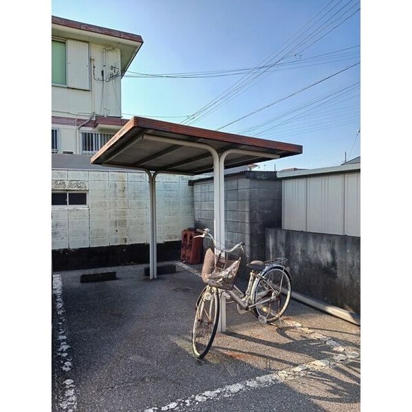 ファーストヒルズB 室内写真10