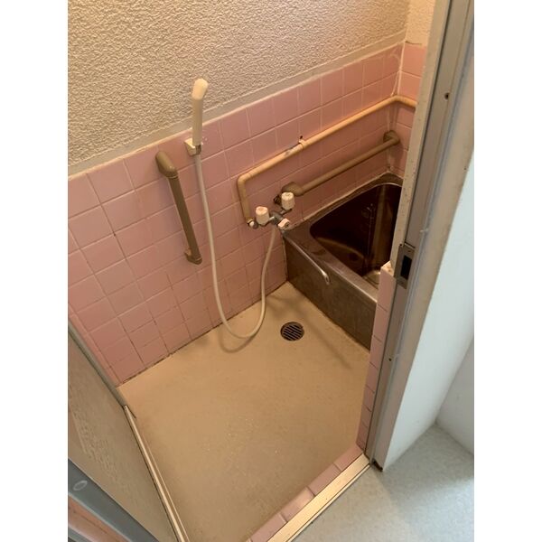 和歌山市六十谷戸建 室内写真1