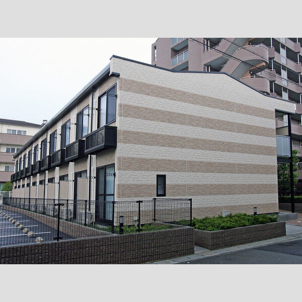 レオパレスMaeda2 建物画像