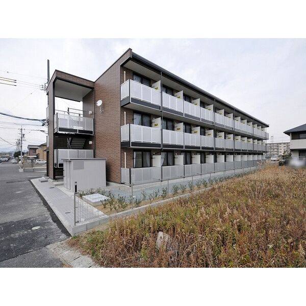 レオパレス日永東 建物画像