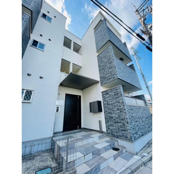 クリエオーレ鴻池徳庵町 建物画像