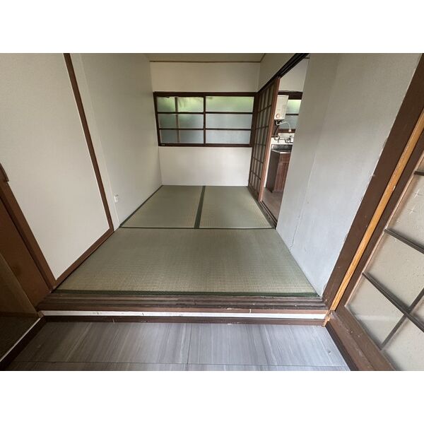 神戸市垂水区下畑戸バルクテラス② 室内写真1