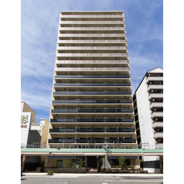 スプランディッド本町グラン 建物画像