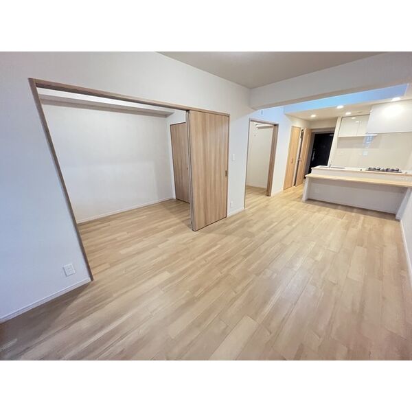 スプランディッド本町グラン 室内写真2