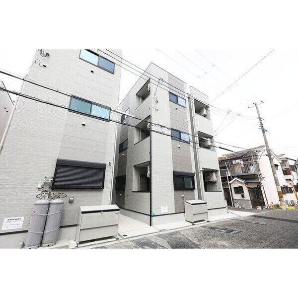 ソレイユ大東町
