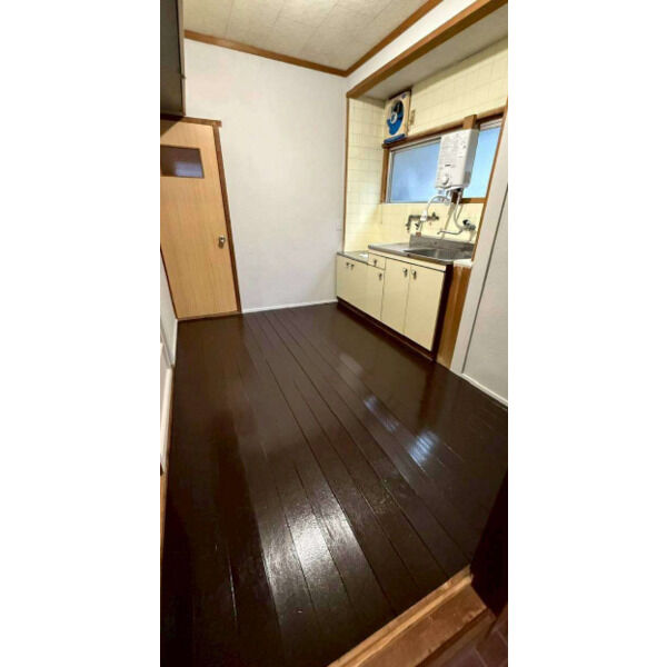 長田区高取山町倉庫付き2戸バルク戸建アパート 室内写真2