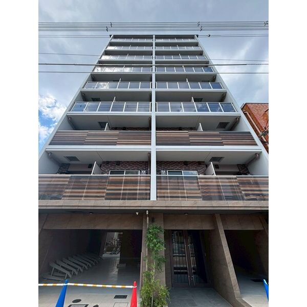 エストゥルース京都 建物画像