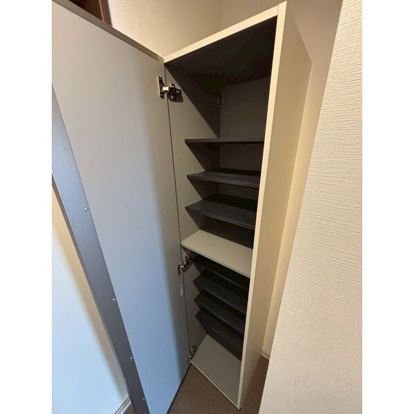 エストゥルース京都 室内写真2