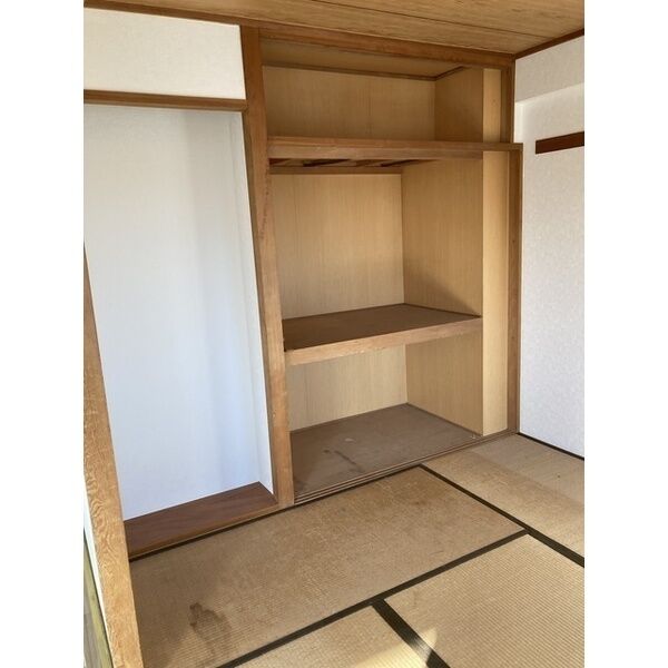 ラ・ヴィレット城屋敷 室内写真5