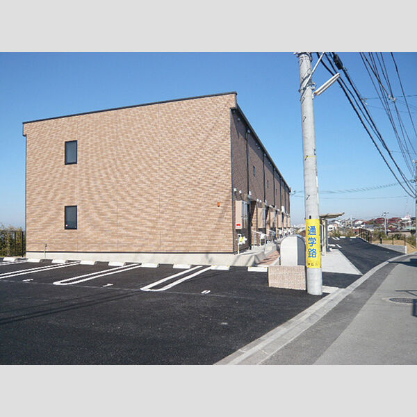 レオネクスト輝 建物画像