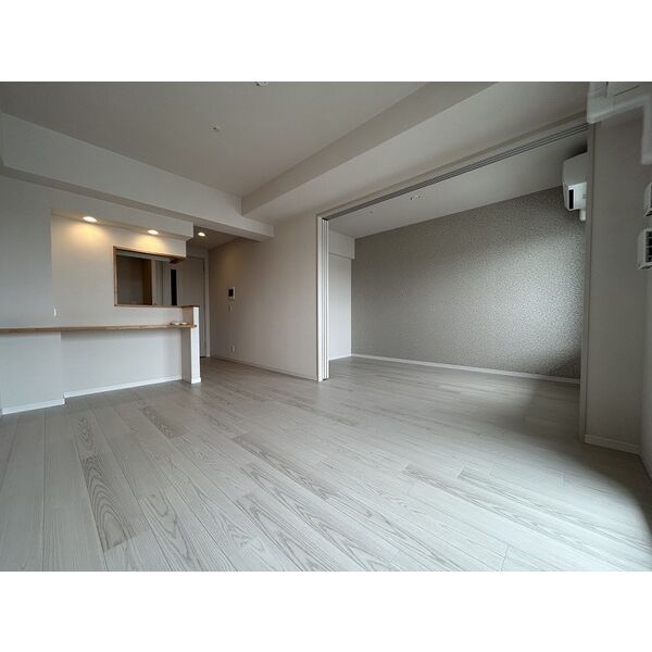 スプランディッド池田呉服町 室内写真1