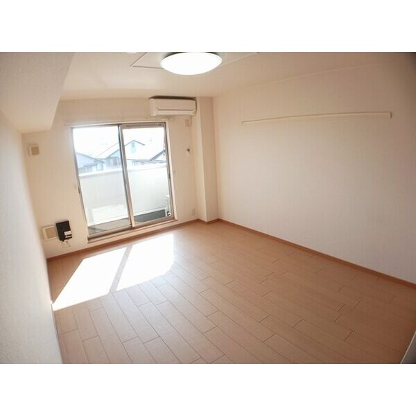WEST 室内写真1