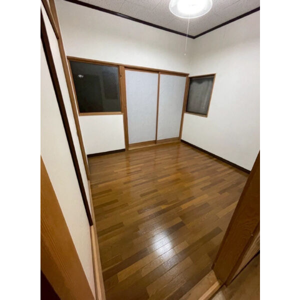 スプリングコーポ 室内写真1
