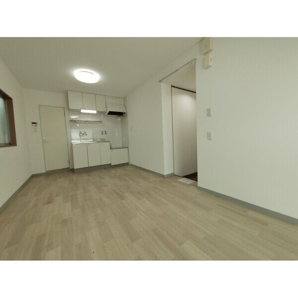 ラミーゴ本町 室内写真2