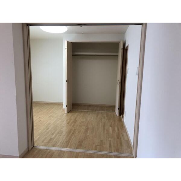 Grand Maison葵 室内写真3