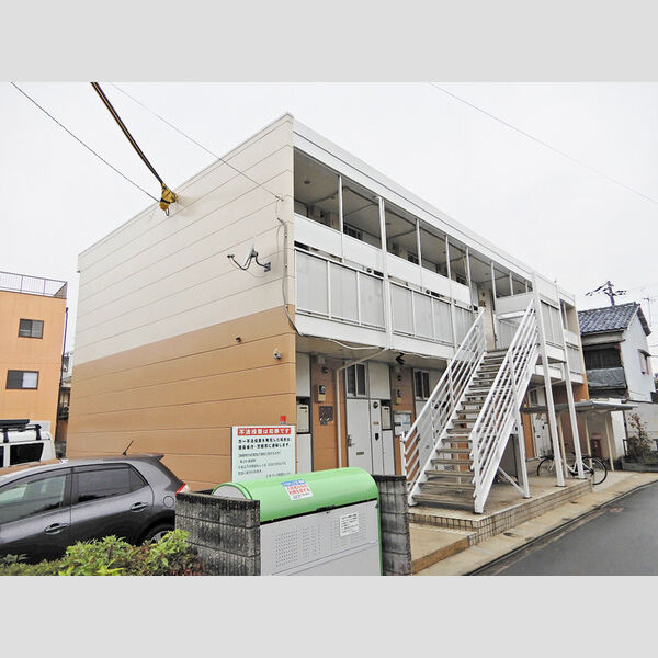 レオパレスセラン 建物画像