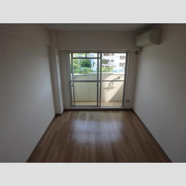 PISO 室内写真3