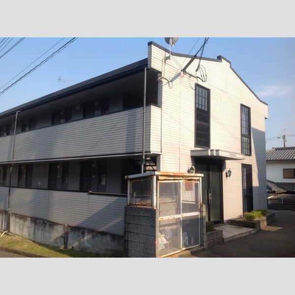 レオパレスセントティアラ 建物画像