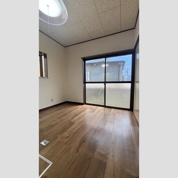 奥町剱光寺戸建 室内写真4