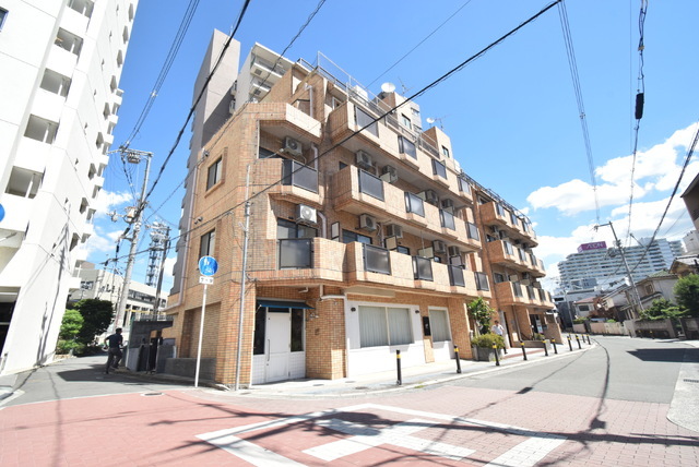 エグゼコート枚方 Ａ棟 建物画像