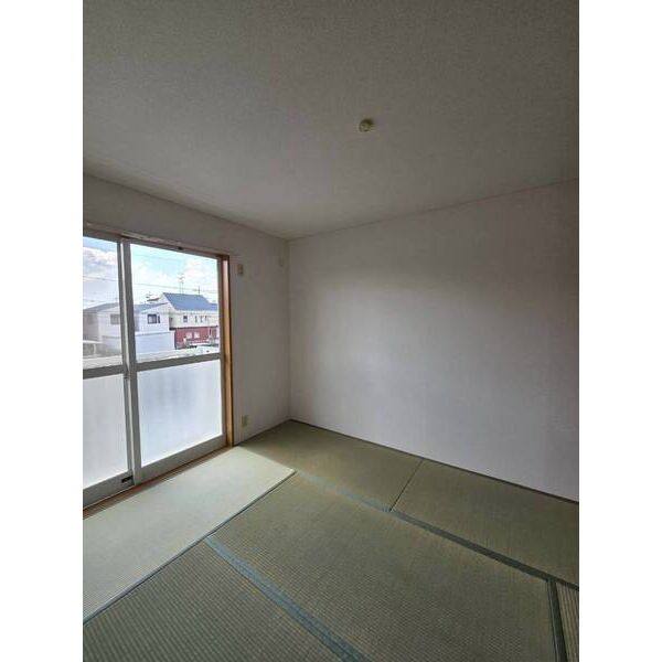 NF GRAN 黄金 室内写真8