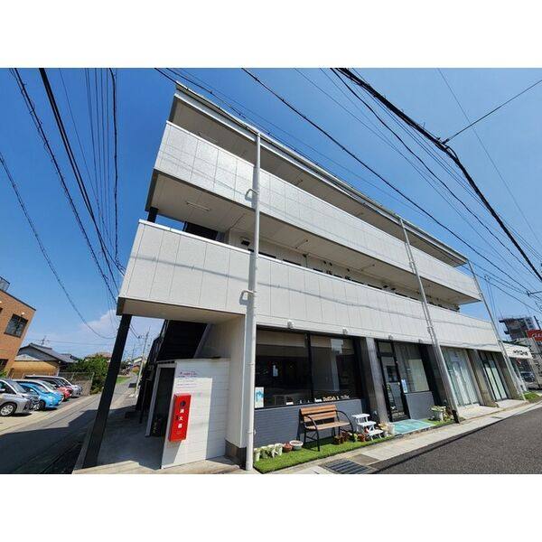 レジデンス鷲見 建物画像