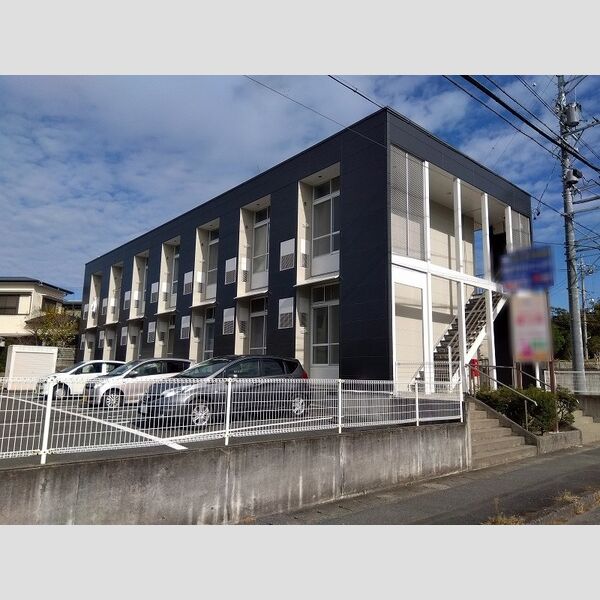 レオパレス四ッ池 建物画像