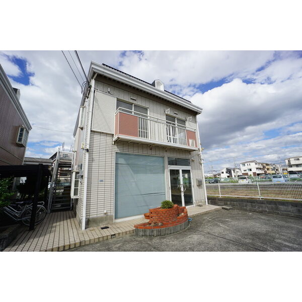 ラプラーニュ参番館