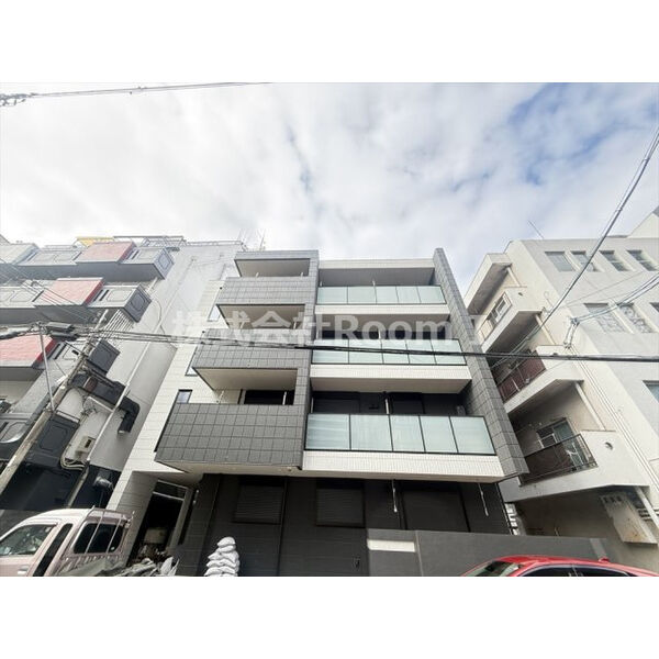 メゾンベール難波 建物画像