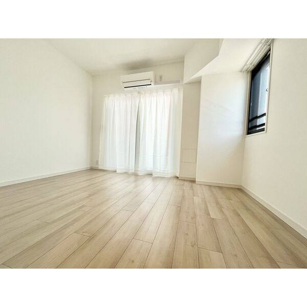 S-RESIDENCE四日市駅前couleur 室内写真2