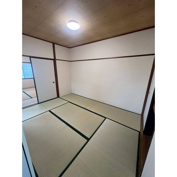 三進マンション 室内写真3