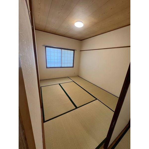 三進マンション 室内写真4