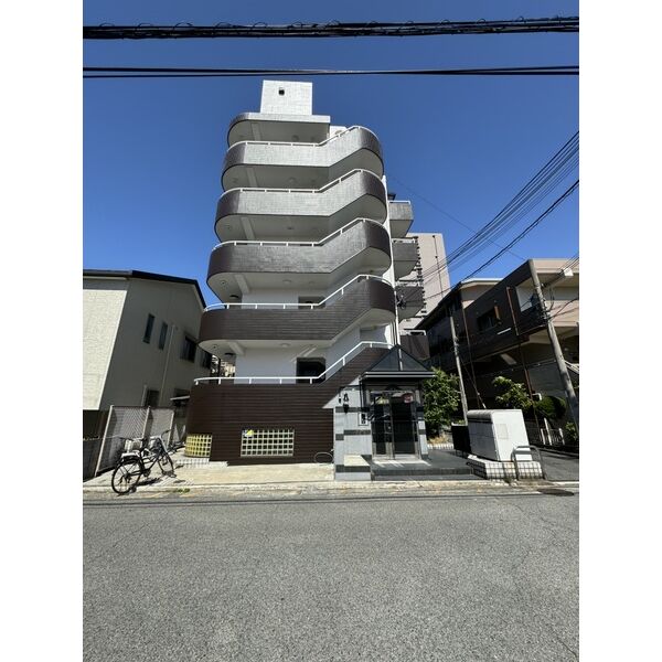 フリーディオ鳳東 建物画像