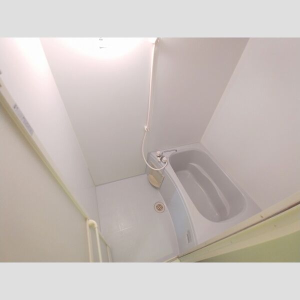 レオパレスフィールズSTAY 室内写真9
