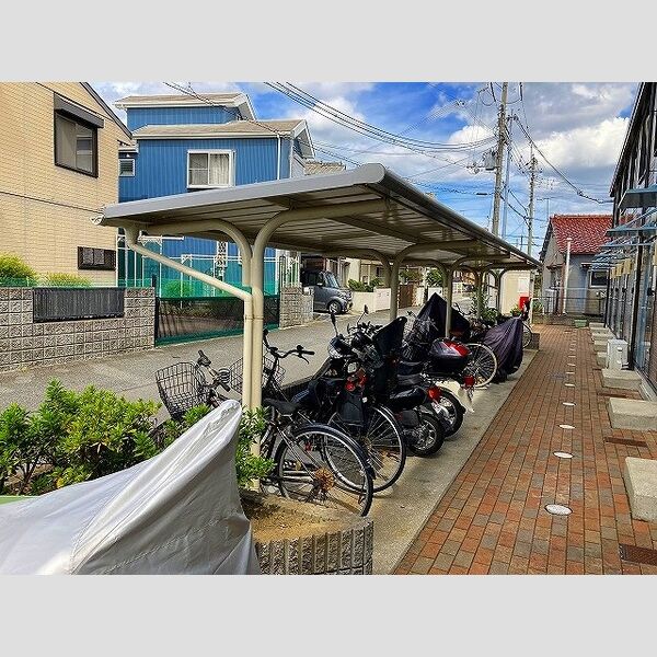 レオパレスフィールズSTAY 室内写真3
