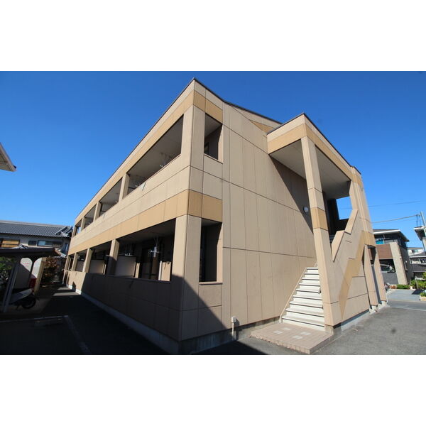 ルーラル・パラス 建物画像