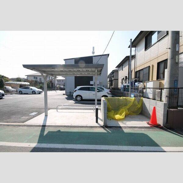 Maisonette land 寺家B 室内写真1
