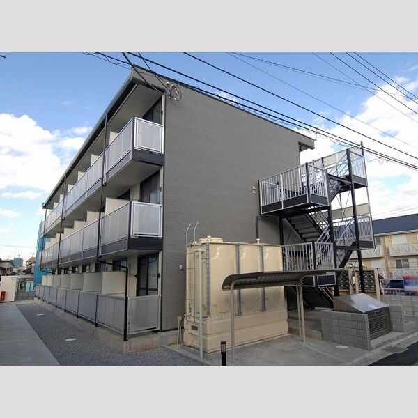 レオパレスレイルウェイヒルズ 建物画像
