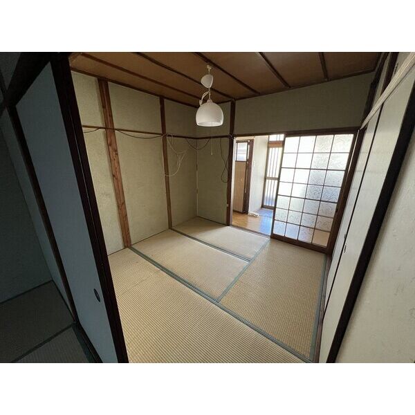 安中文化 室内写真2