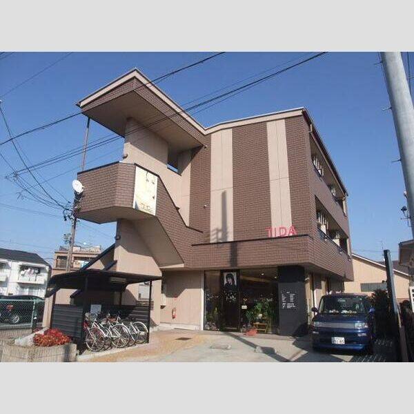 ラルジュ柳森 建物画像