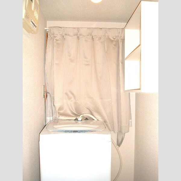レオパレスOKA 室内写真9