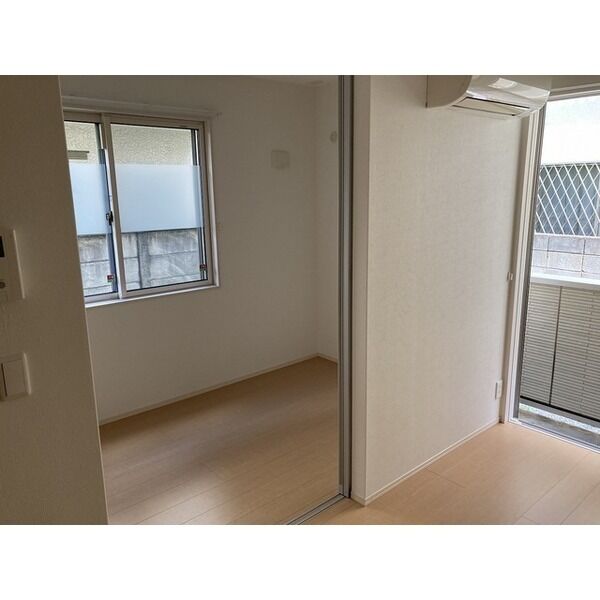 RAFFINE REGALO 室内写真4