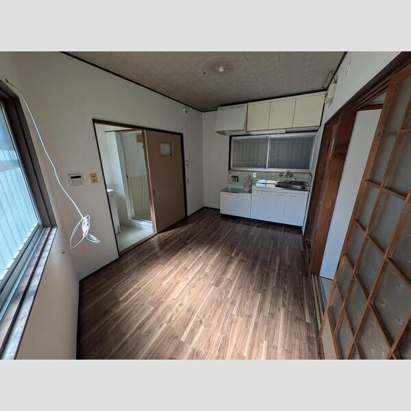 Re-Home丈六286-6 室内写真6