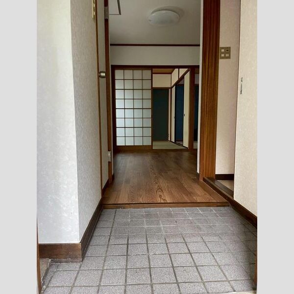 巳起不動産様事務所 室内写真6