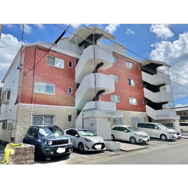 ベルタ元八事 建物画像