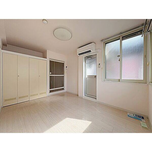HOUSE LOKO 室内写真10