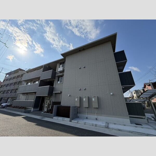 GRAMM桂北滝川 C棟 建物画像