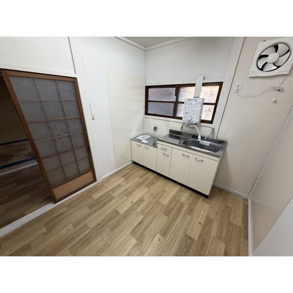和歌山市三筋目戸建 室内写真7