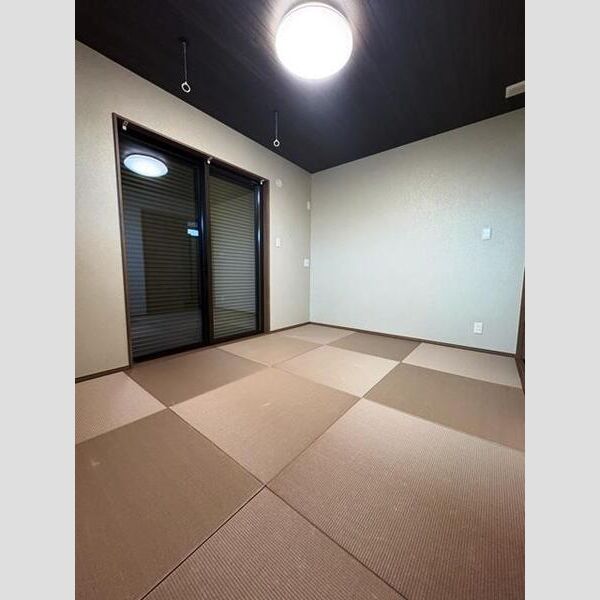 山之上西町戸建 室内写真1