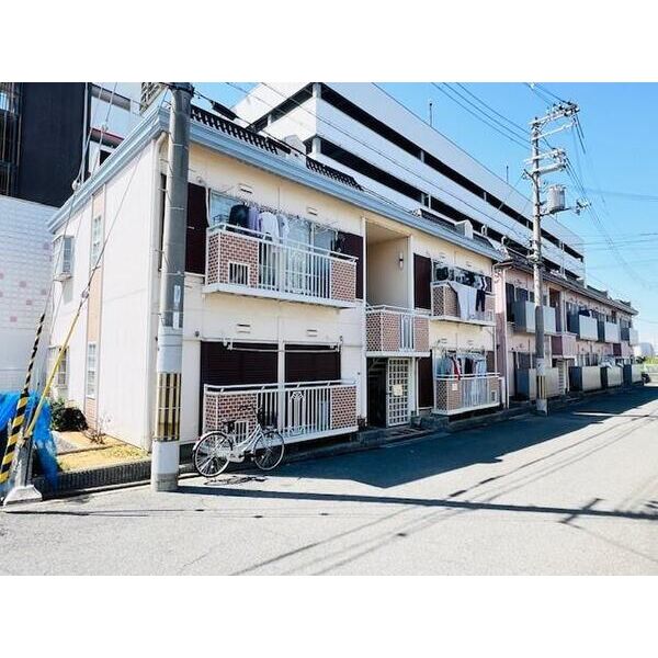 ファミール林 B棟 建物画像